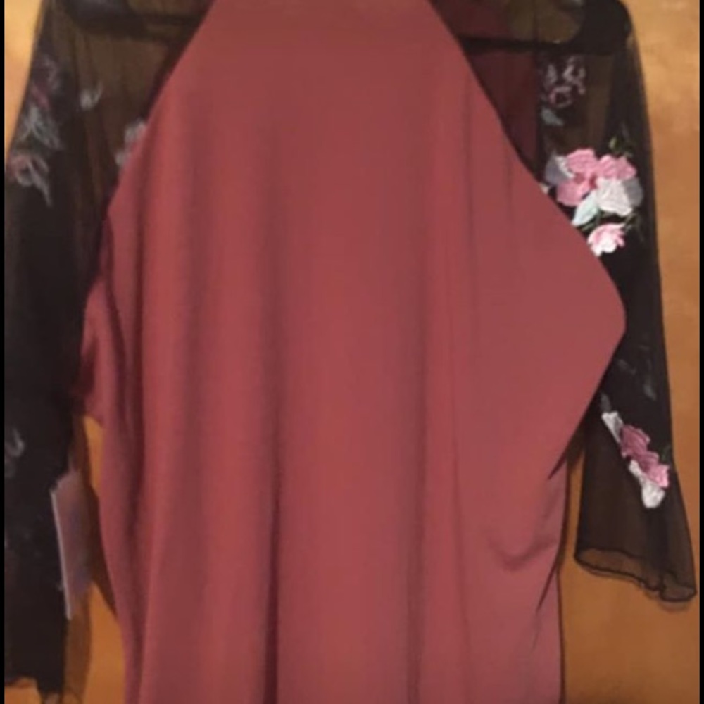 Lularoe Randy Top Large - Picture 5 of 5